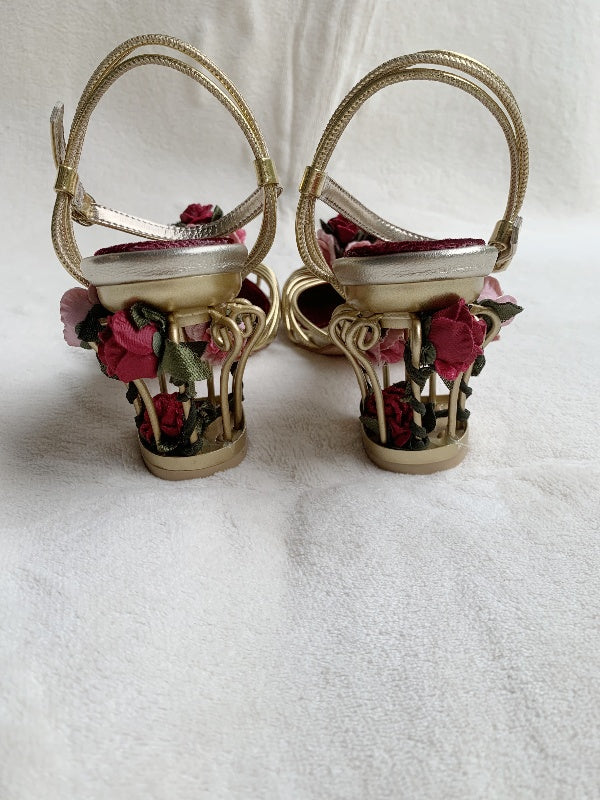 花柄のピープトゥヒールレディースサンダル