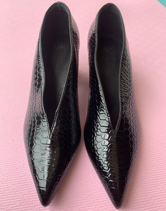 クロコダイル柄デザイナーヴィンテージイブニングシューズレディースファッションポインテッドトゥVカット女性用シューズハイヒールパンプスセクシーC076