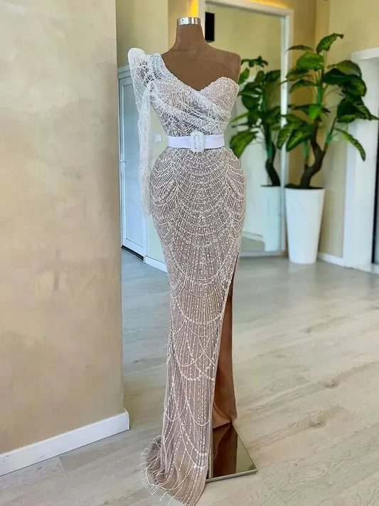 One Shoulder and High Split Design for Luxury Evening Parties - LiveTrendsX