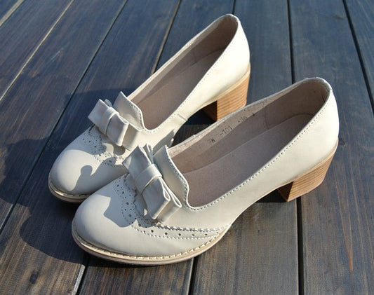 Women’s Cream Loafers with Bow Detail - LiveTrendsX