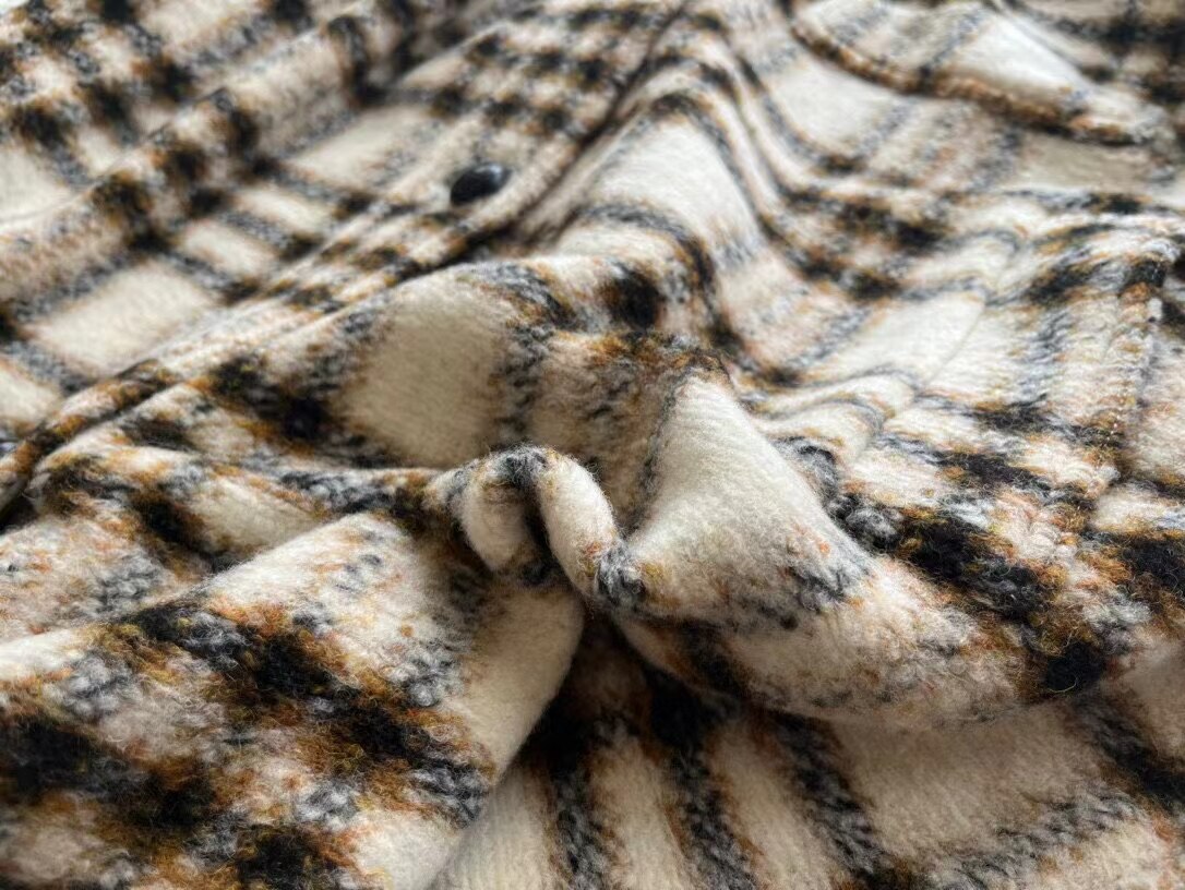 Women midi woolen coat cowhide buttons loose plaid coat