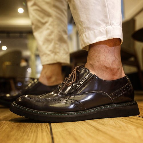 Brogue trend casual leather shoes round toe patent leather men's shoes - LiveTrendsX