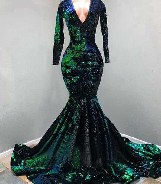 Mermaid Long Sleeve V - neck Sparkly Black and Green Prom Gowns - LiveTrendsX