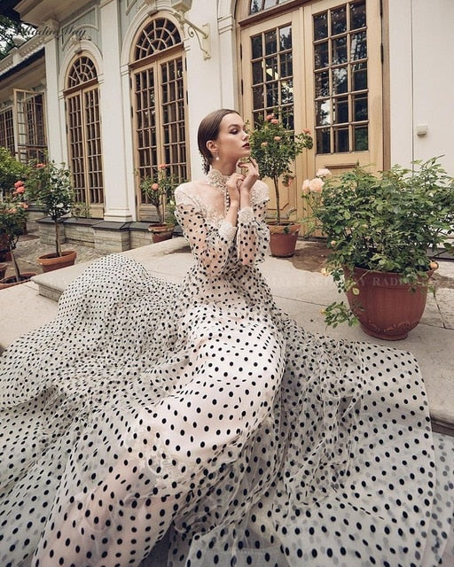 Vintage Lace Black And White Polka Dots Evening Dress Long Sleeves High Neck Arabic Kaftan Dubai Prom Dresses 2020 Formal Gowns - LiveTrendsX
