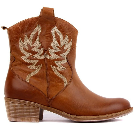 Genuine Leather Embroidered Women Boots Ankle Boots Motorcycle Boots Female Autumn Winter Shoes Woman Punk Motorcycle Boots - LiveTrendsX