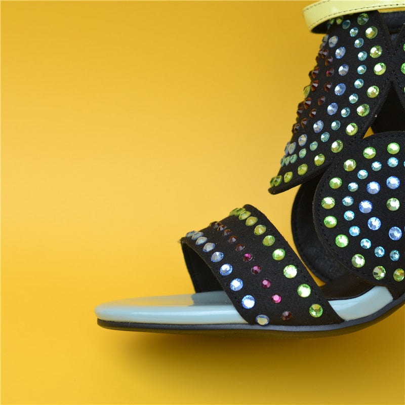 キラキラ光るハイヒールサンダル クリスタル