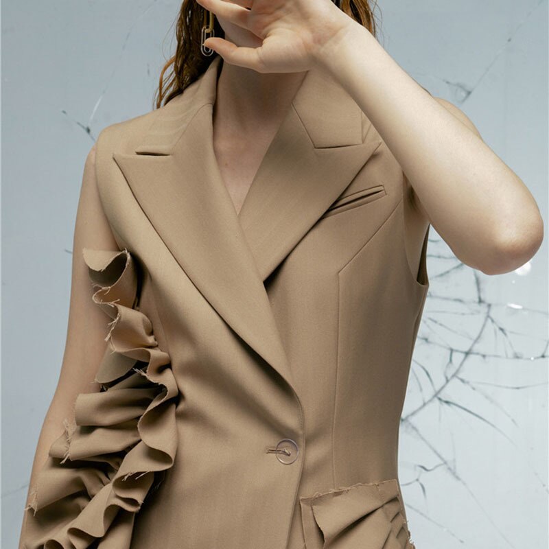 カーキ色のレディーススーツ パッチワーク フリル ルーシュ ノースリーブ