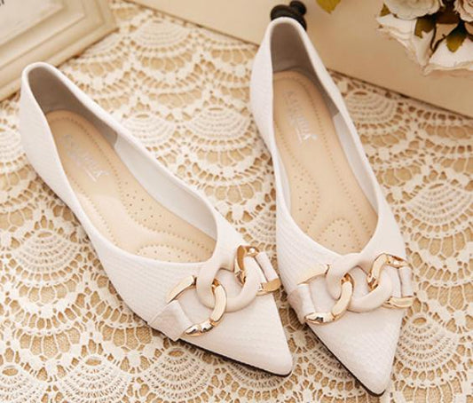 flat bottom pointed end Women's shoes