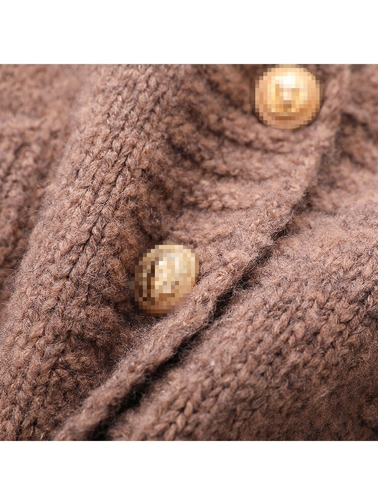 V-neck thin knit jacket for outer wear