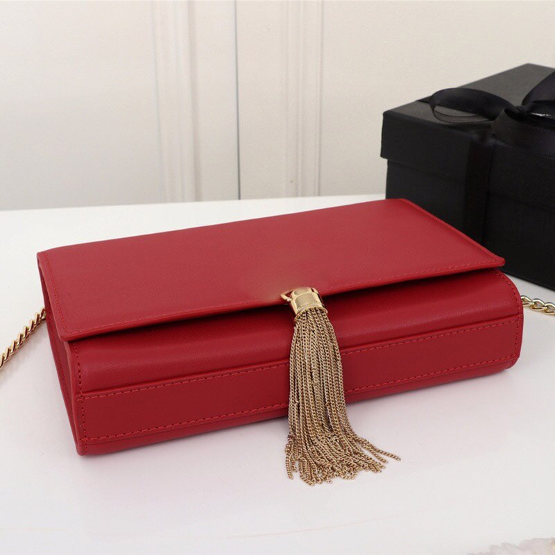 Luxury Chain Wallet With Tassel Designer