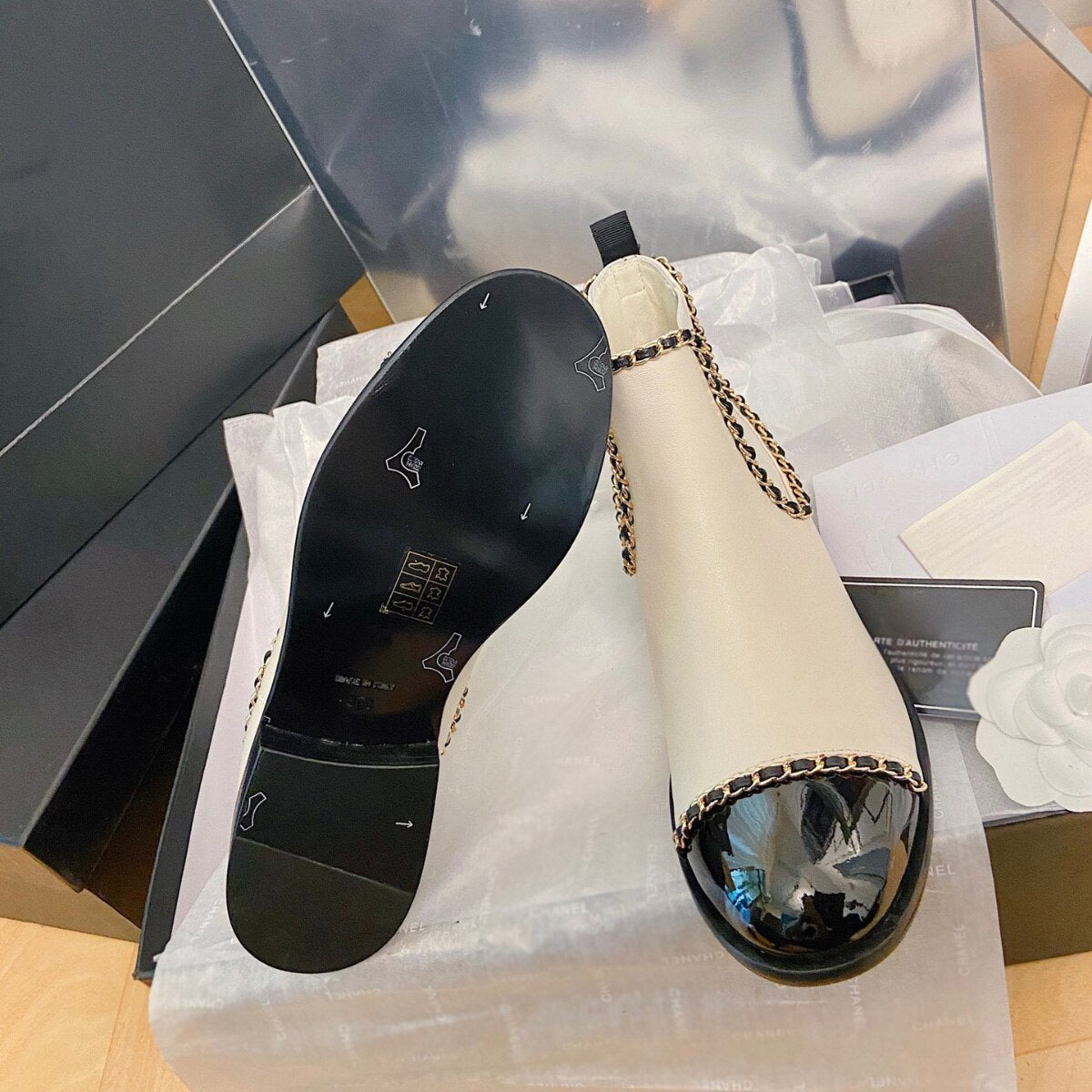 Genuine smooth Leather chains-link pull-on Ankle Boots for women