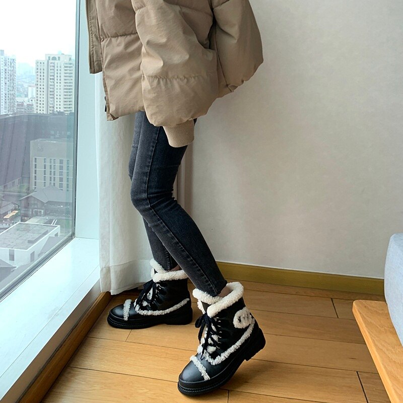 冬用暖かいスノーブーツ ミディアムヒール ブラック レディース ショートブーツ