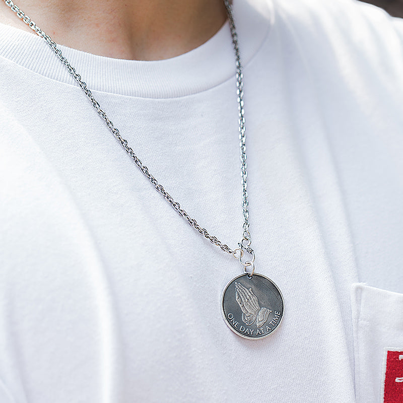 祈る手 925 シルバーネックレス 男性 個性 ヒップホップ