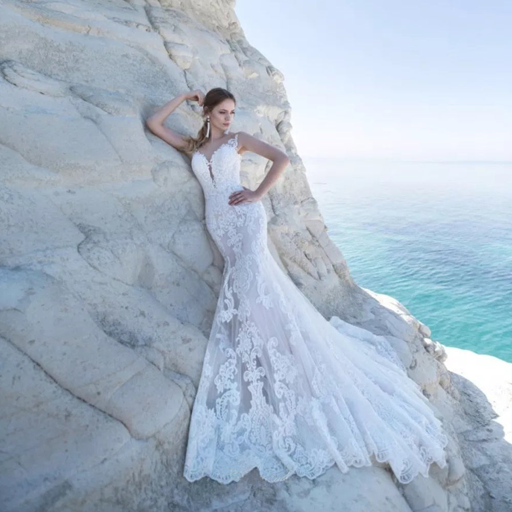 mermaid wedding dresses 2019 Amazing / Unique White Trumpet / Mermaid Wedding Dresses 2019 Lace Tulle Appliques Backless Embroidered Strapless Court Train Church Wedding