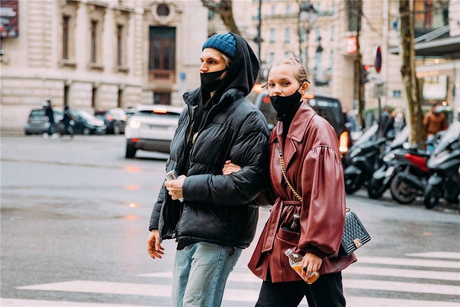 2021 autumn and winter Paris Fashion Week street shooting, wearing inspiration strikes - LiveTrendsX
