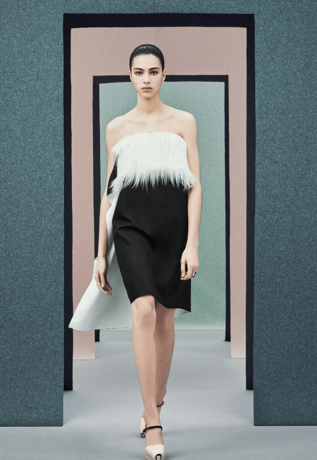 2021 autumn fashion trend: feather elements, a variety of matching options, enjoy the trendy clothing early - LiveTrendsX