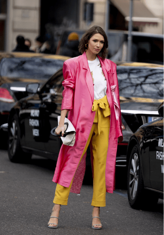 A middle-aged woman with a sense of fashion, will not refuse "lotus trousers" in winter, fashionable cover the meat and look thin - LiveTrendsX