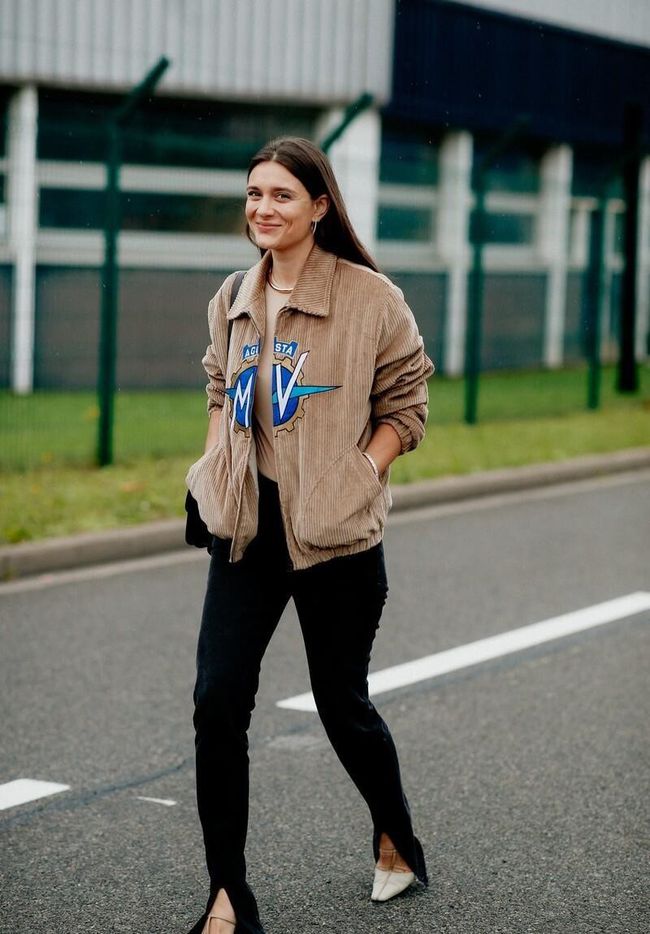 Don’t always wear camel in autumn. Mocha colors are also in line with the autumn theme. Get these matching skills. - LiveTrendsX