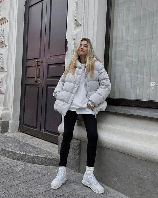 These 4 "little black trousers" are the most popular this winter. They are fashionable and versatile, and look thin no matter how you wear them! - LiveTrendsX