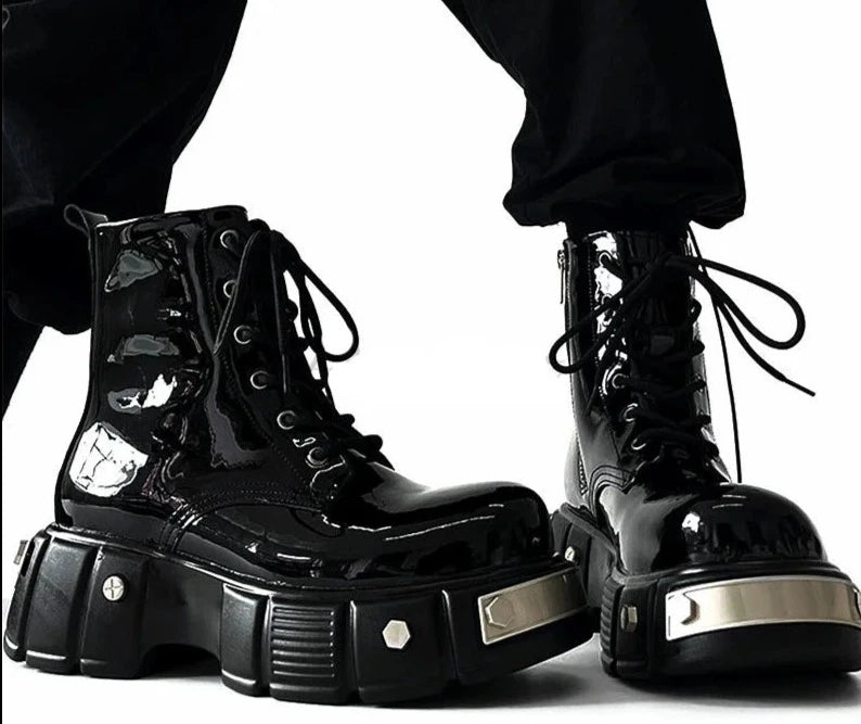 Thick Soles Punk Style Fashion Rivet Metal Decoration Motorcycle Boots Male Shoes