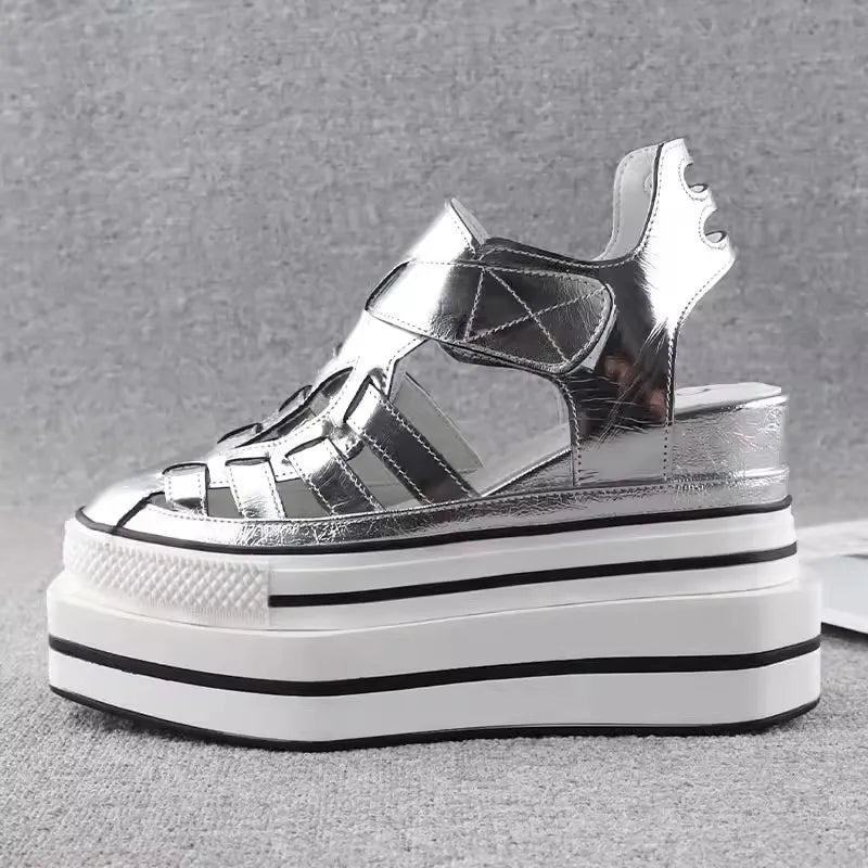 Summer Fashion Women Leather Wedges Sandal with Hollow Out Design