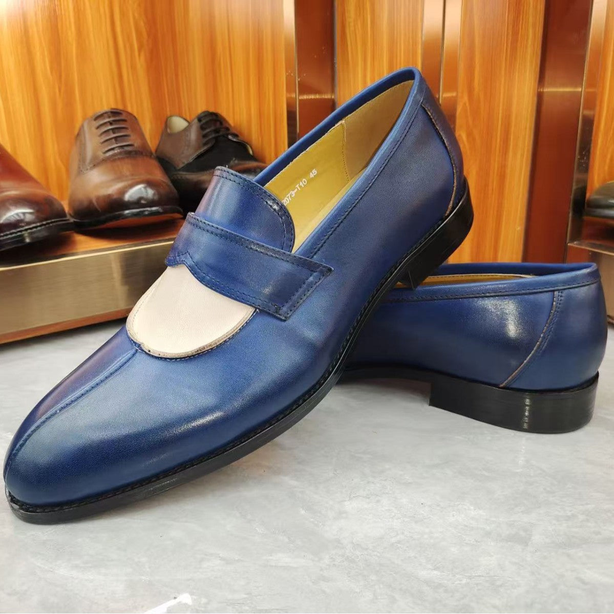 Casual round head loafers color matching feet men's single shoes