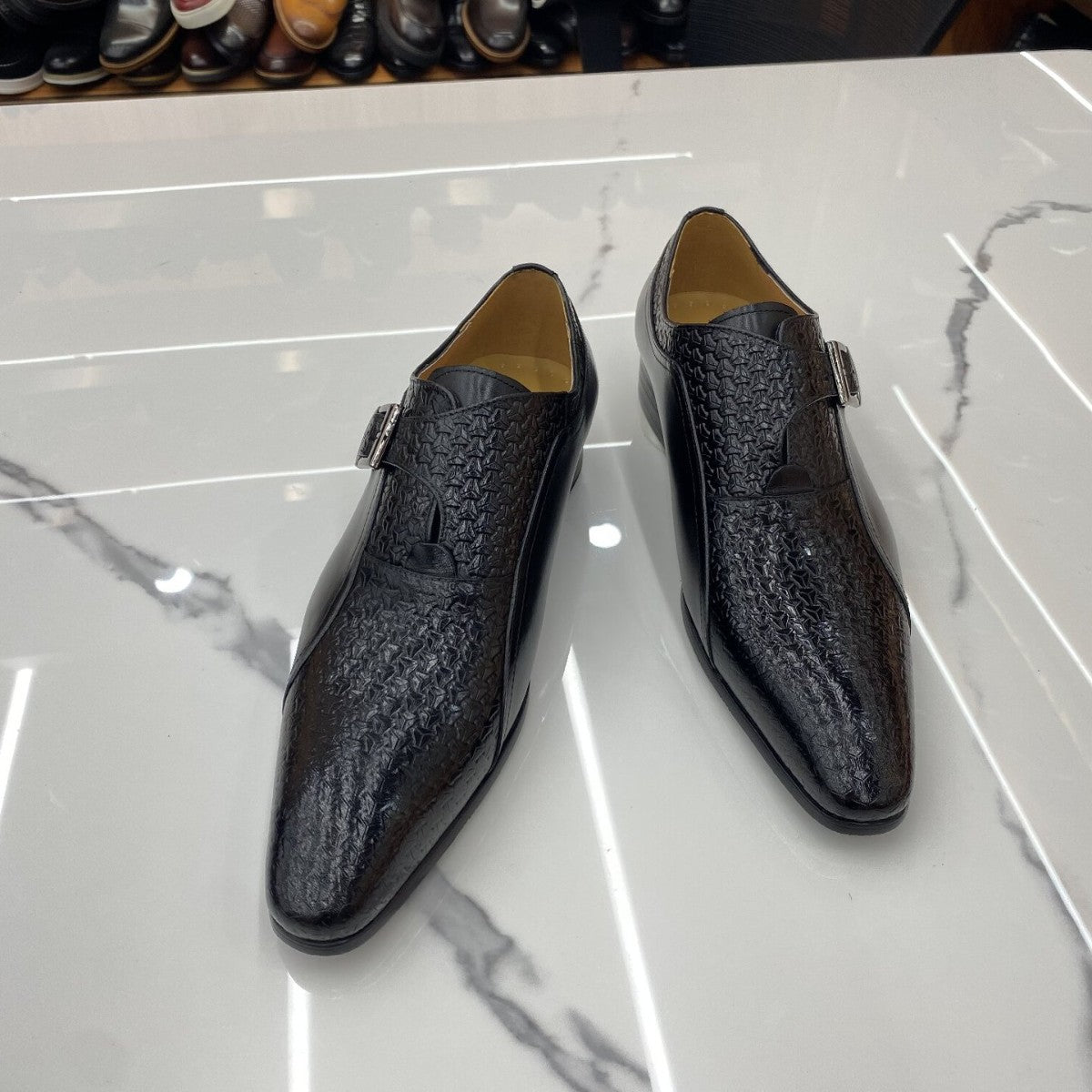 Men's shoes business casual leather shoes cowhide leather pointed shoes trend