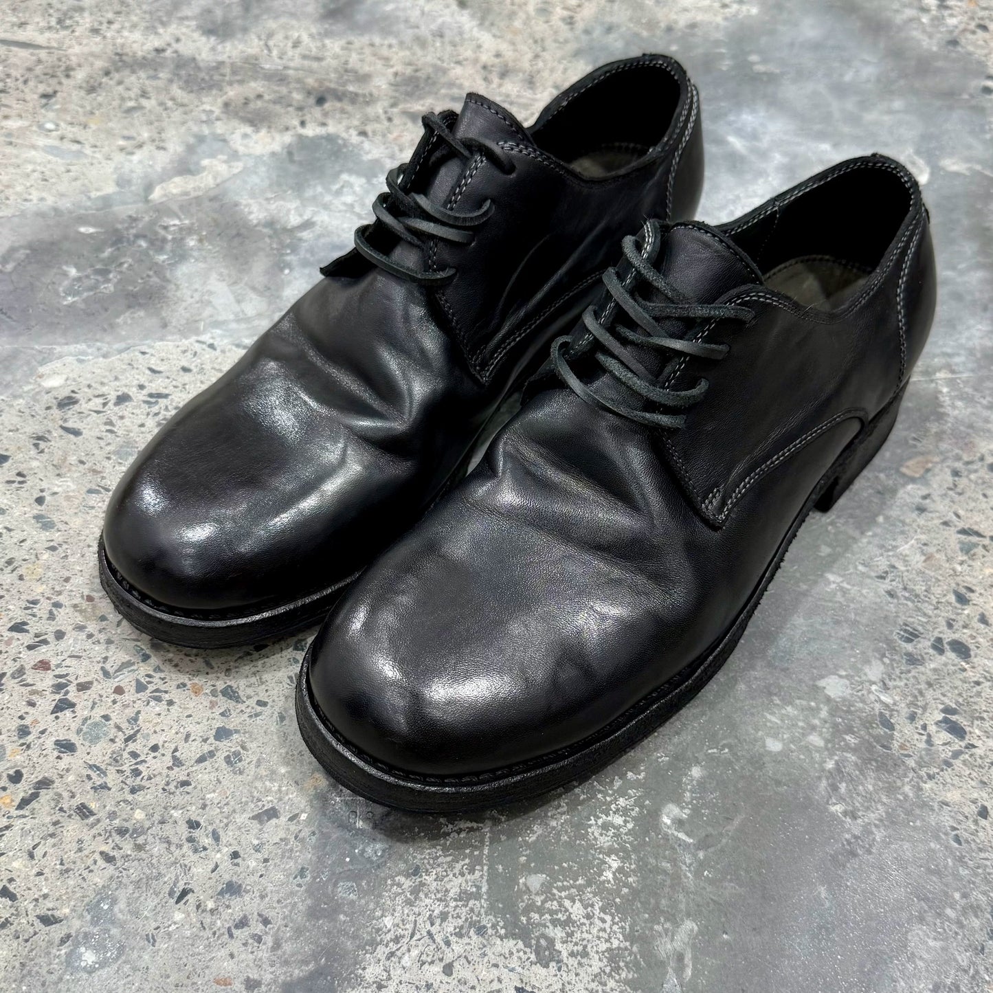 Round toe dark avant-garde style leading layer horsehide special washed and aged handmade derby leather shoes