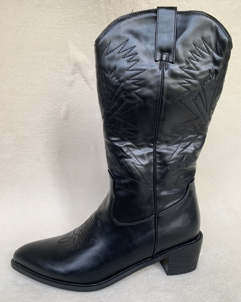 Pointed Toe Knee High Ladies Leather Motorcycle Boots