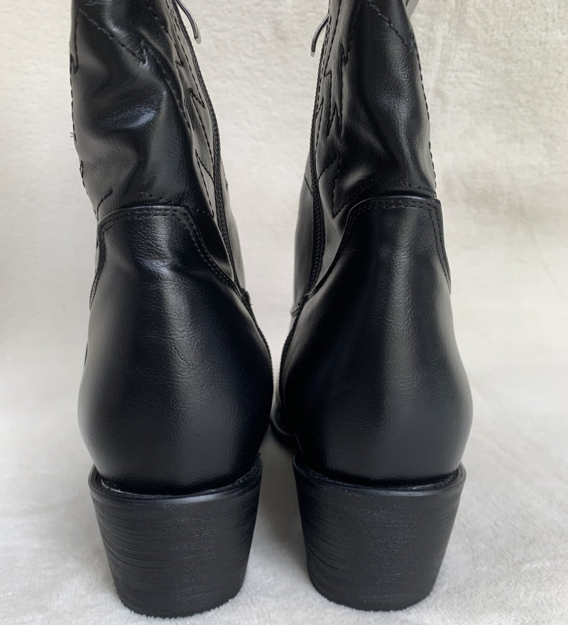 Pointed Toe Knee High Ladies Leather Motorcycle Boots