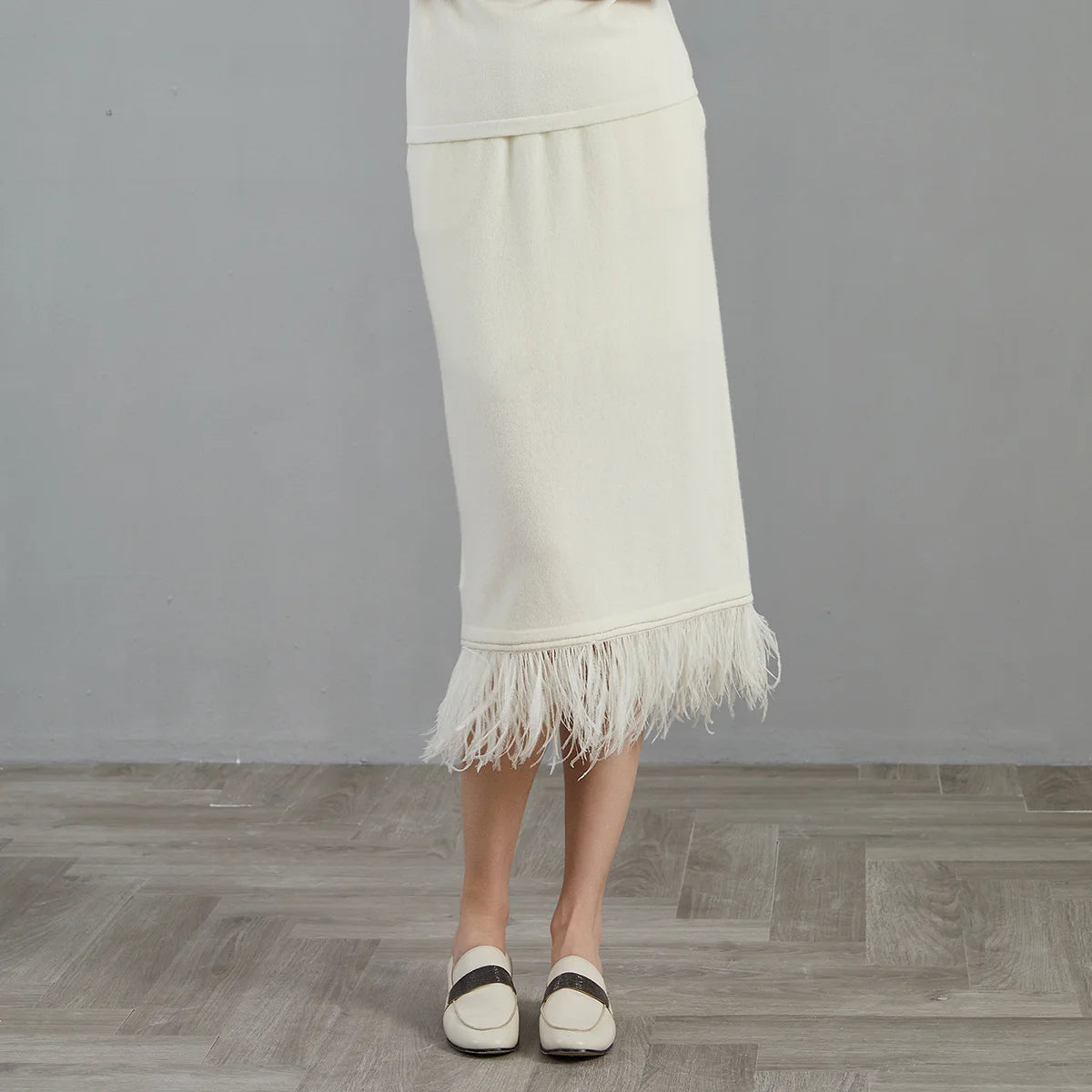 women's  100% cashmere ostrich feather tassel trimmed midi skirt