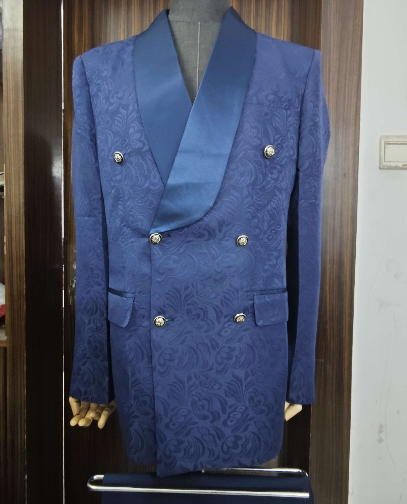 Floral Jacquard Men Suits Slim Fit with Double Breasted - LiveTrendsX