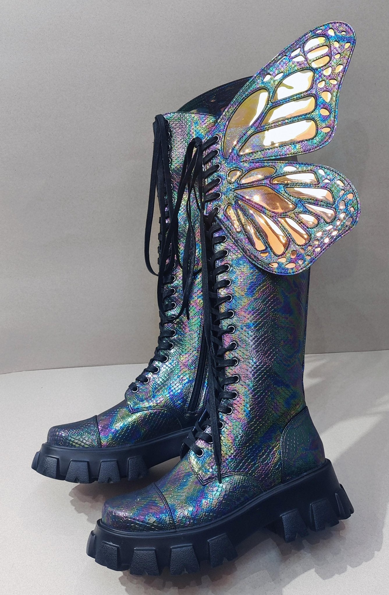 Holographic Winged Platform Boots – Bold & Futuristic - LiveTrendsX