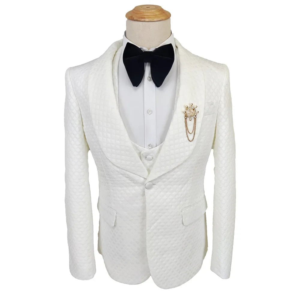 Men's White Patterned Suit with Bow Tie - LiveTrendsX