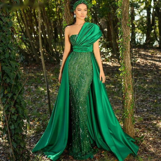Green Mermaid With Train Evening Dresses Gowns Luxury Beading