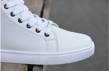 Load image into Gallery viewer, Fashion Men&#39;s Shoes Hot Sale White High-top Casual  Canvas Shoes Men Korean Version Of The Trend Sneakers Trainers Leisure Shoes - LiveTrendsX
