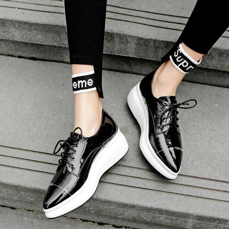 Spring women flat platform sneakers Genuine Leather casual women shoes Pointed toe lace up flats creepers moccasins - LiveTrendsX