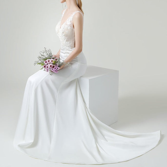 Middle waist Bridal Satin Mermaid Wedding Dress Trailer