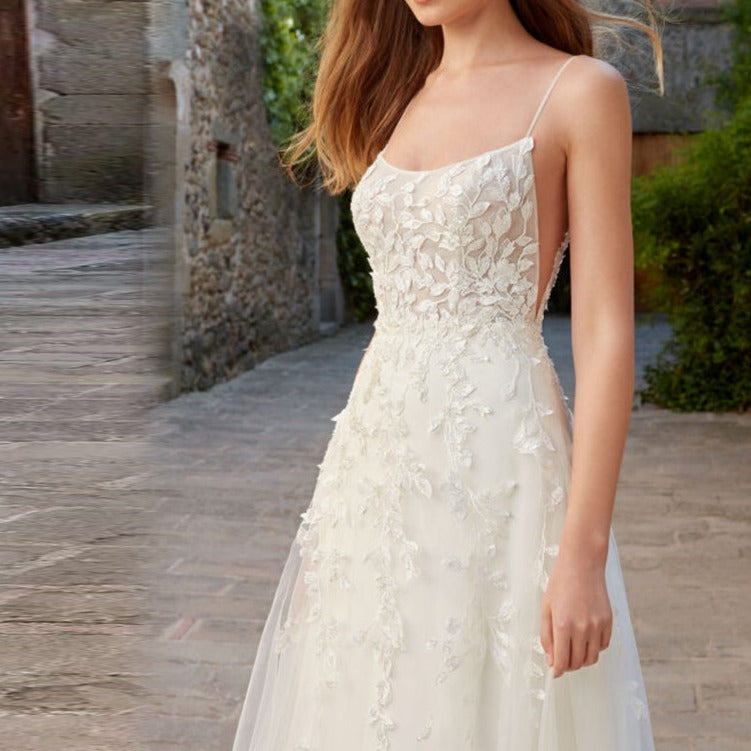 Sling lace slim wedding dress with backless tail