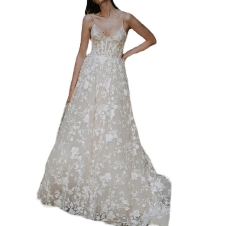 Sling Embroidered Lace French Trail Wedding Dress