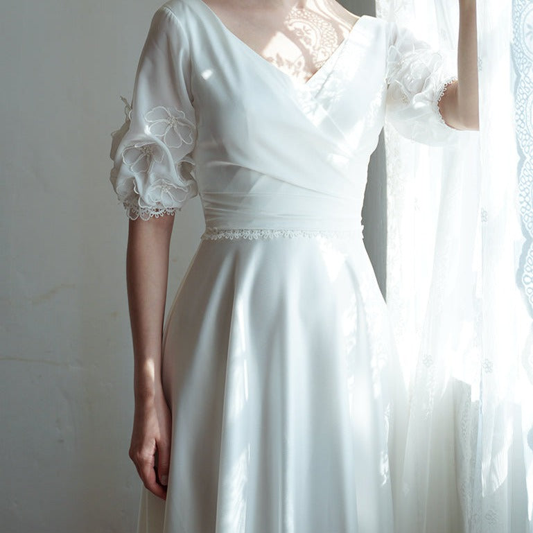 V-neck mid-sleeve wedding dress dream white dress