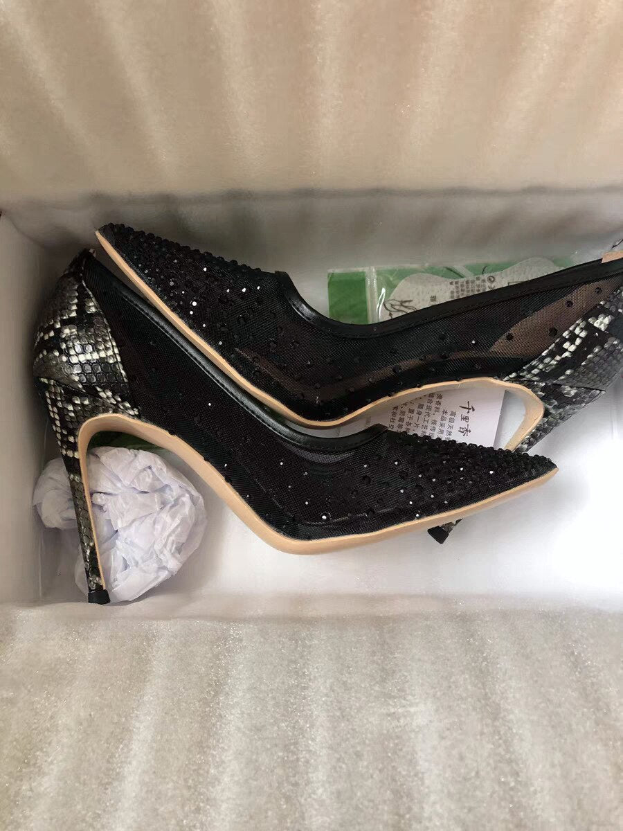 Crystal Embellished Stiletto Heels Sexy Pointed Toe Women Pumps