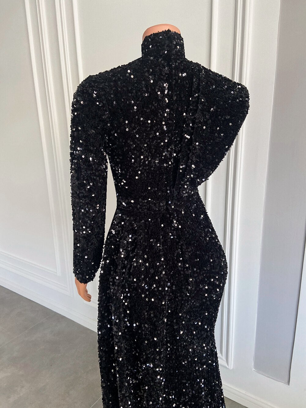 Single Long Sleeve Sheer Mesh Sparkly Black Sequined Girls Prom Dresses