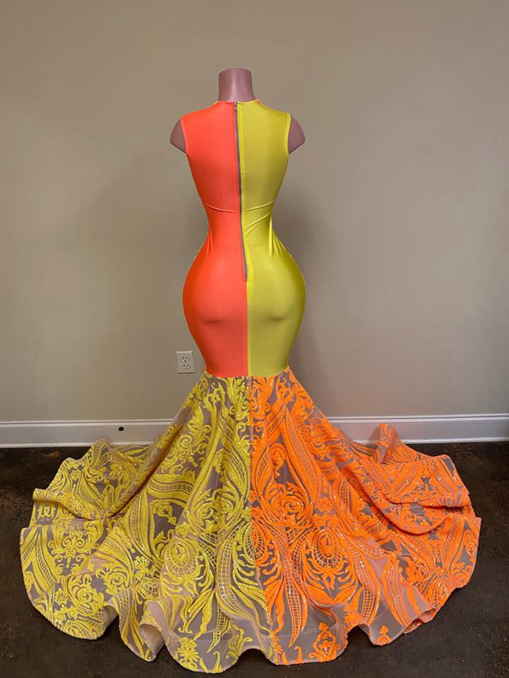 O-neck Orange and Yellow Sequin Girls Mermaid Prom Gowns