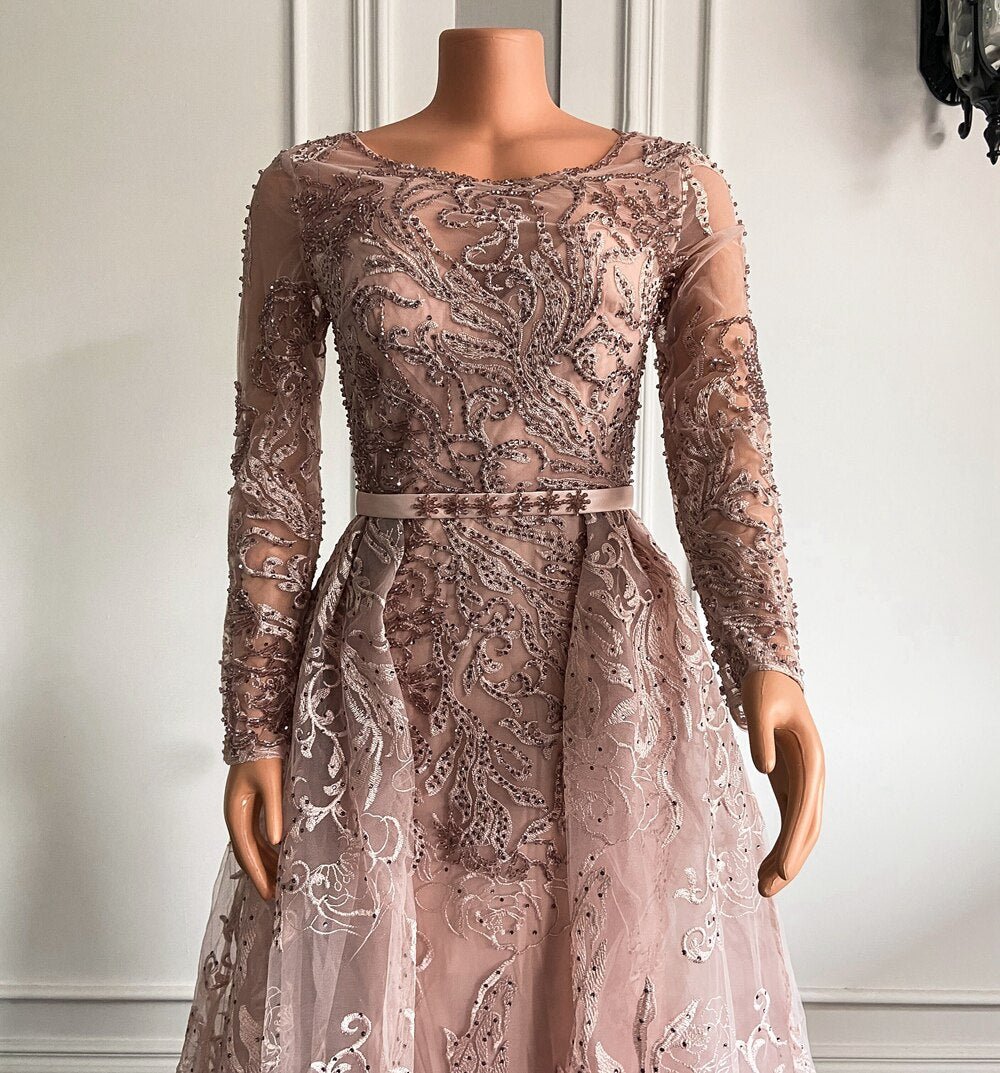 Long Sleeve Vintage Lace Dubai Women Formal Evening Gowns - LiveTrendsX