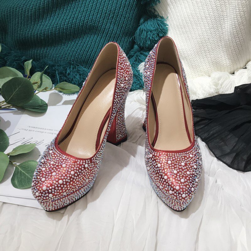 Pearl Rhinestone Round Toe BlingBling Pumps - LiveTrendsX