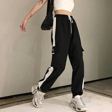 Load image into Gallery viewer, Hot Big Pockets Cargo pants women High Waist Loose Streetwear pants Baggy Tactical Trouser hip hop high quality joggers pants - LiveTrendsX
