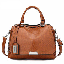 Load image into Gallery viewer, Vintage Rivet Handbags PU Leather Women Bag Sequined Shoulder Bag Designer Women Leather Handbags Luxury Ladies HandBags Sac New - LiveTrendsX
