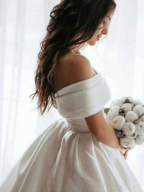 Princess Wedding Dresses Satin Vintage Off The Shoulder Wedding Bride Dresses Long Train  White Ivory Wedding Ball Gown - LiveTrendsX