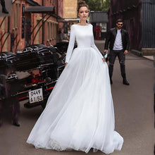 Load image into Gallery viewer, Bohemian  Wedding Dress Long Sleeves Turkey Style Beach Bridal Dress Wedding Gowns Vestido De Noiva - LiveTrendsX
